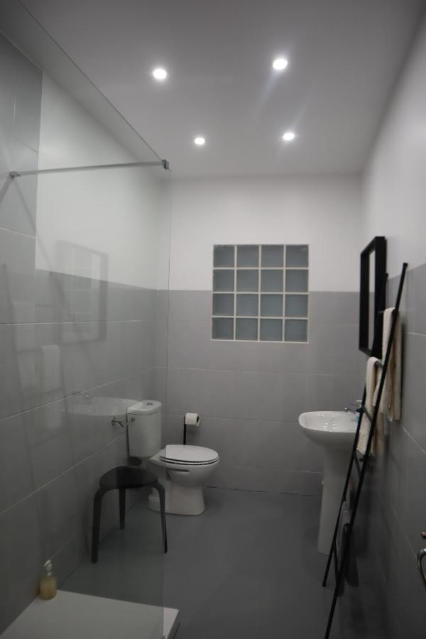 The Minimal House Apartment Bombarral Bagian luar foto