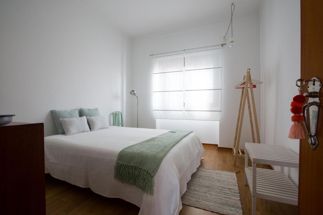 The Minimal House Apartment Bombarral Bagian luar foto