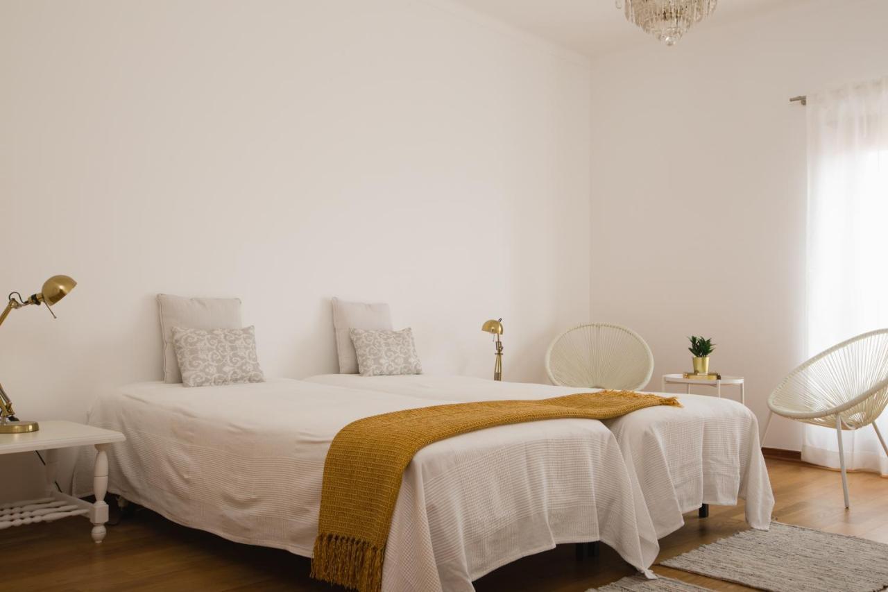 The Minimal House Apartment Bombarral Bagian luar foto